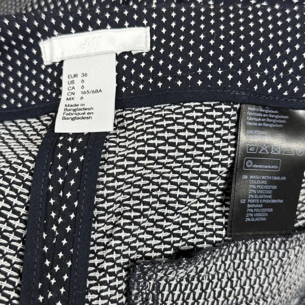 H&M Navy Blue White Diamond Pattern Tailored Shorts Gold Side Zippers Size 6